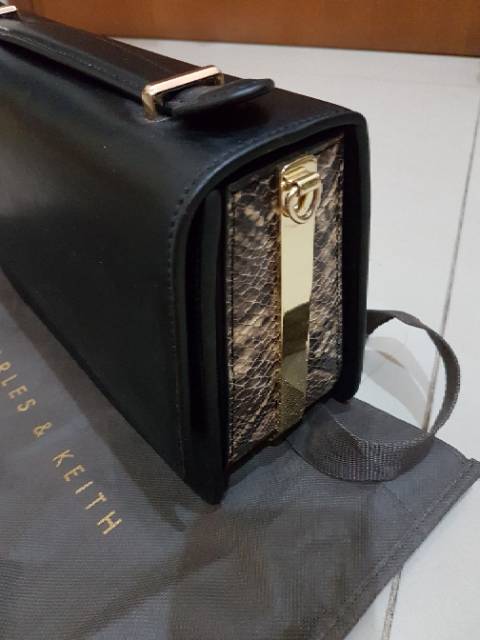 Charles &amp; Keith Bag PRELOVED SNAKE SKIN ORI STORE