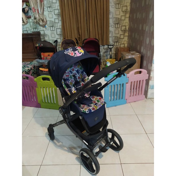 Cocolatte Bristol x Keith Haring