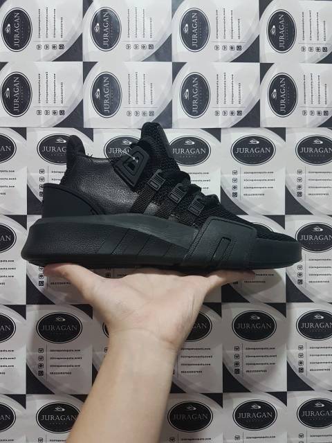 adidas eqt bask adv triple black