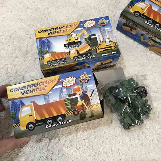 Mainan Mobil Truck Contruction 1pcs  Random plastik