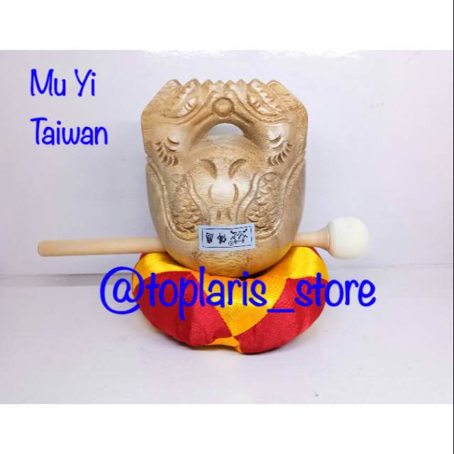 Mu Yi Taiwan Sembahyang 01