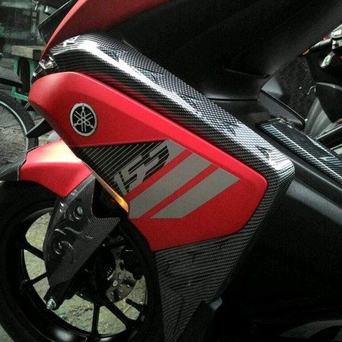 Cover Tutup List Body Depan Aksesoris Variasi Yamaha Aerox 155 Carbon NEMO