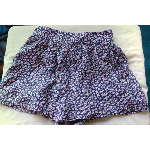 Samuel & Kevin mini skirt