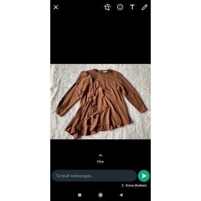 preloved sienna blouse wearing klamby