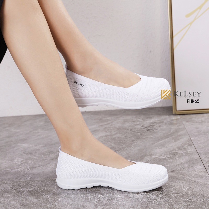 Kelsey Sepatu Slip On Wanita PHK65