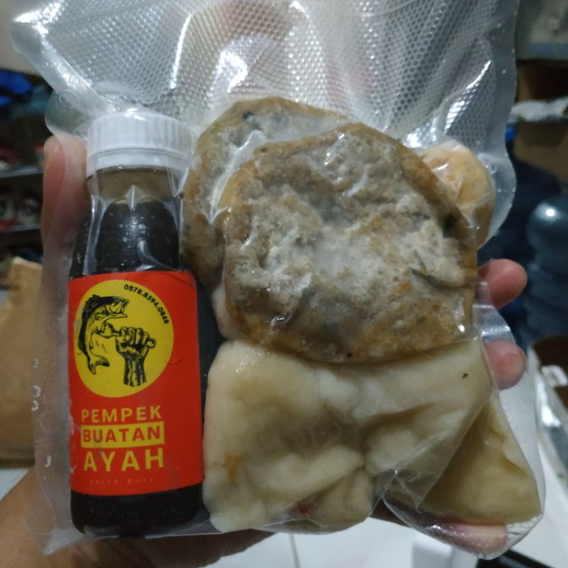 

Pempek Buatan Ayah PAKET A