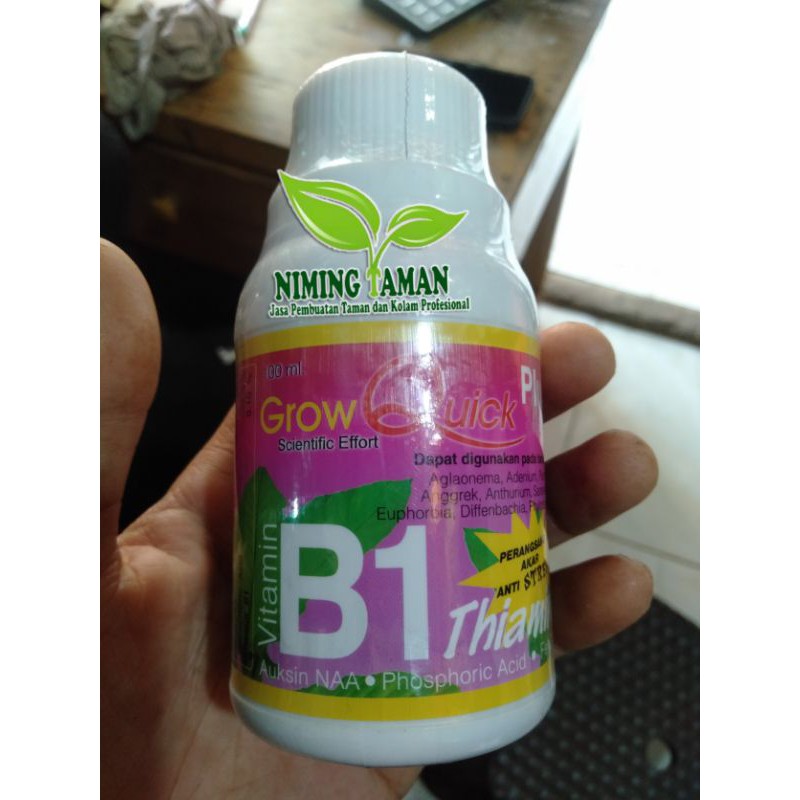 penyubur /perangsang  Akar tanaman B1 100 mili/memperbanyak akar