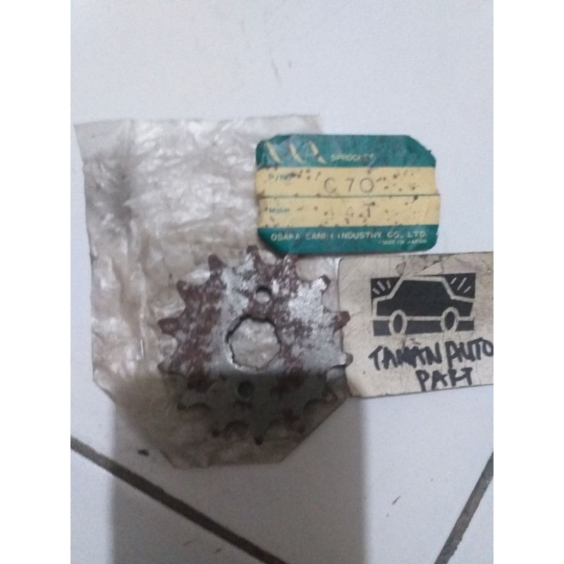 GEAR DEPAN 14T HONDA C70 C700 STAR NOS