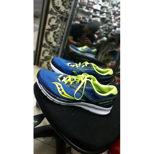 Terlaris SAUCONY EVERUN KINVARA7 MEN S 100  ORIGINAL  Limited