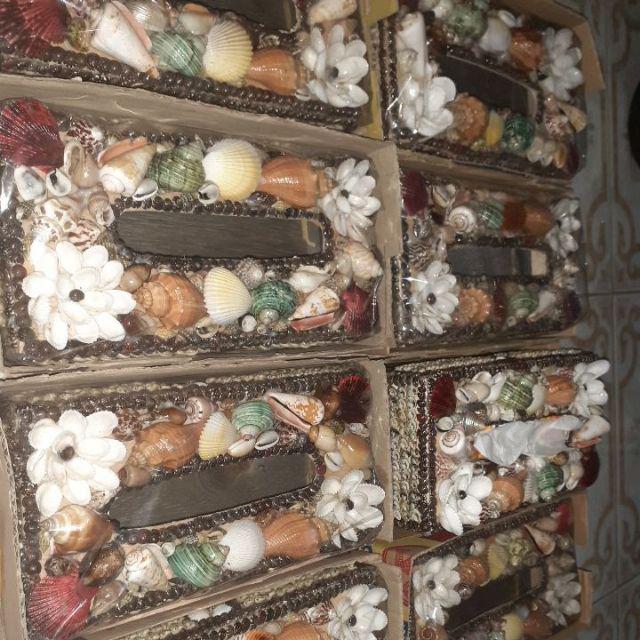 Tempat Tisu Full Kerang