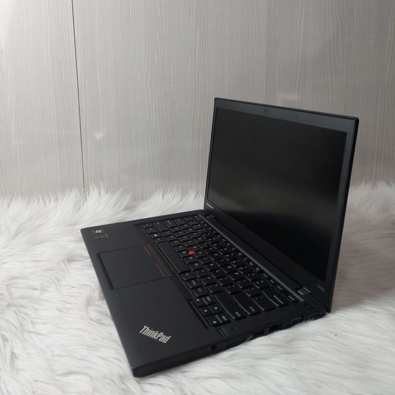 Laptop  lenovo  Thinkpad  T440s Intel core i5 gen 4 Ram 8 GB  HDD 500GBMurah Bergaransi