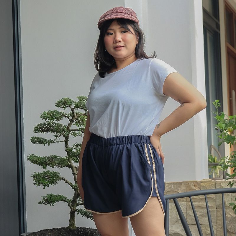 celana pendek wanita jumbo/hotpand big size wanita