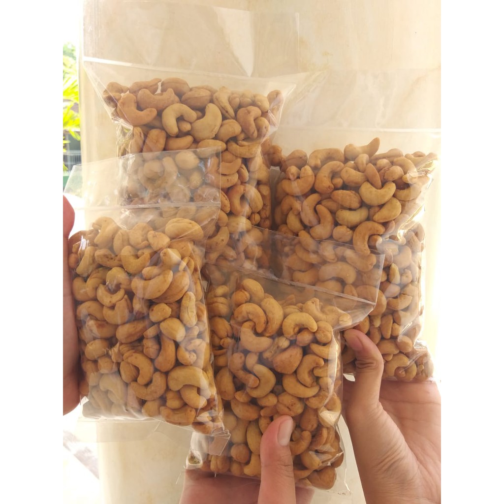 

Kacang Mede WONOGIRI Kualitas Premium (250 gr / 1/4 kg)