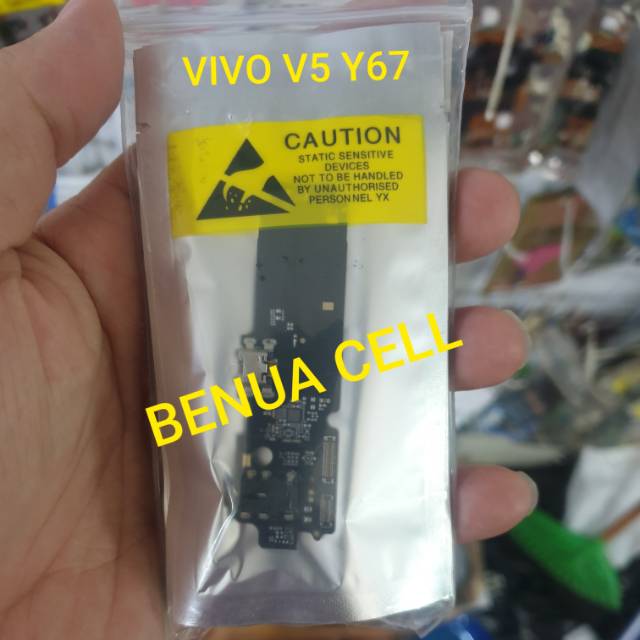 FLEXIBEL CHASAN UI BOARD MIC HF VIVO V5 Y67