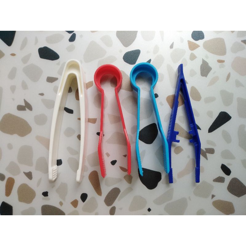 Tweezer plastik /tong /penjepit pompom