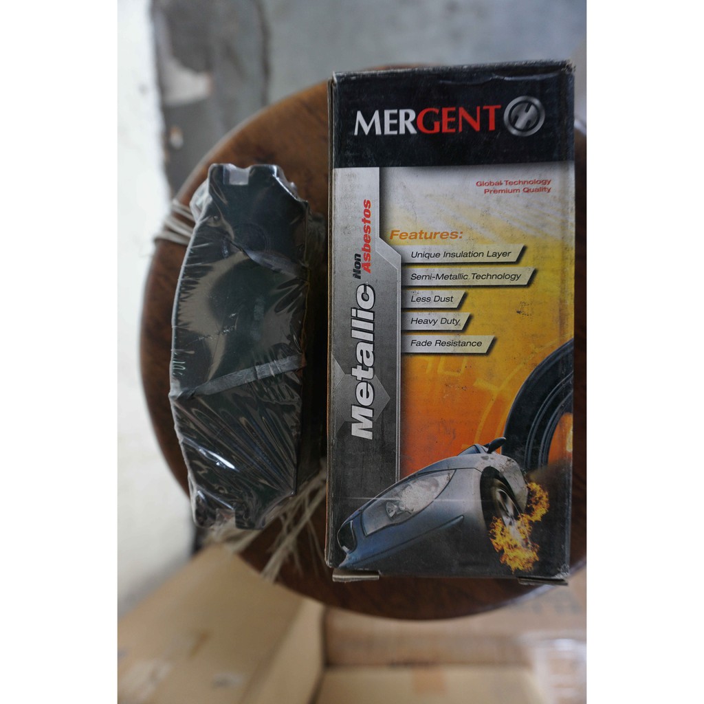 Brake Pads Kampas Rem Depan Mitsubishi Lancer Dangan 91 1.5