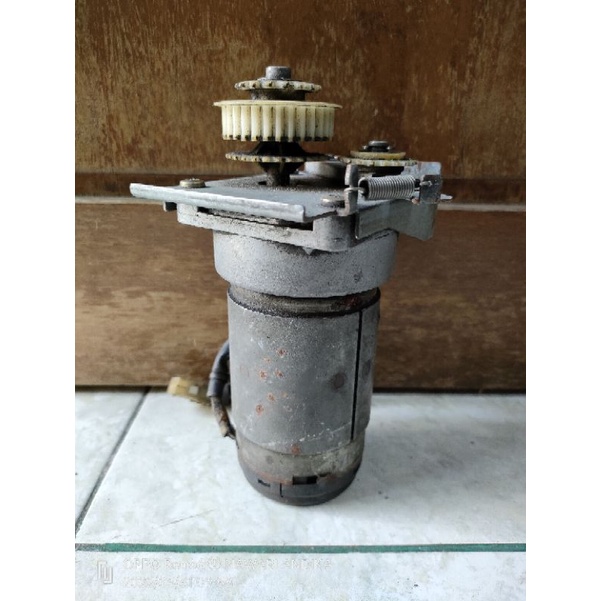 dinamo DC motor gearbox toshiba DGM-3520-2A