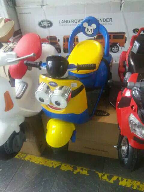 MOTOR AKI MINION PK 5700 REMOTE BLUETOOT(GOSENT/JNE/INDAH CARGO)