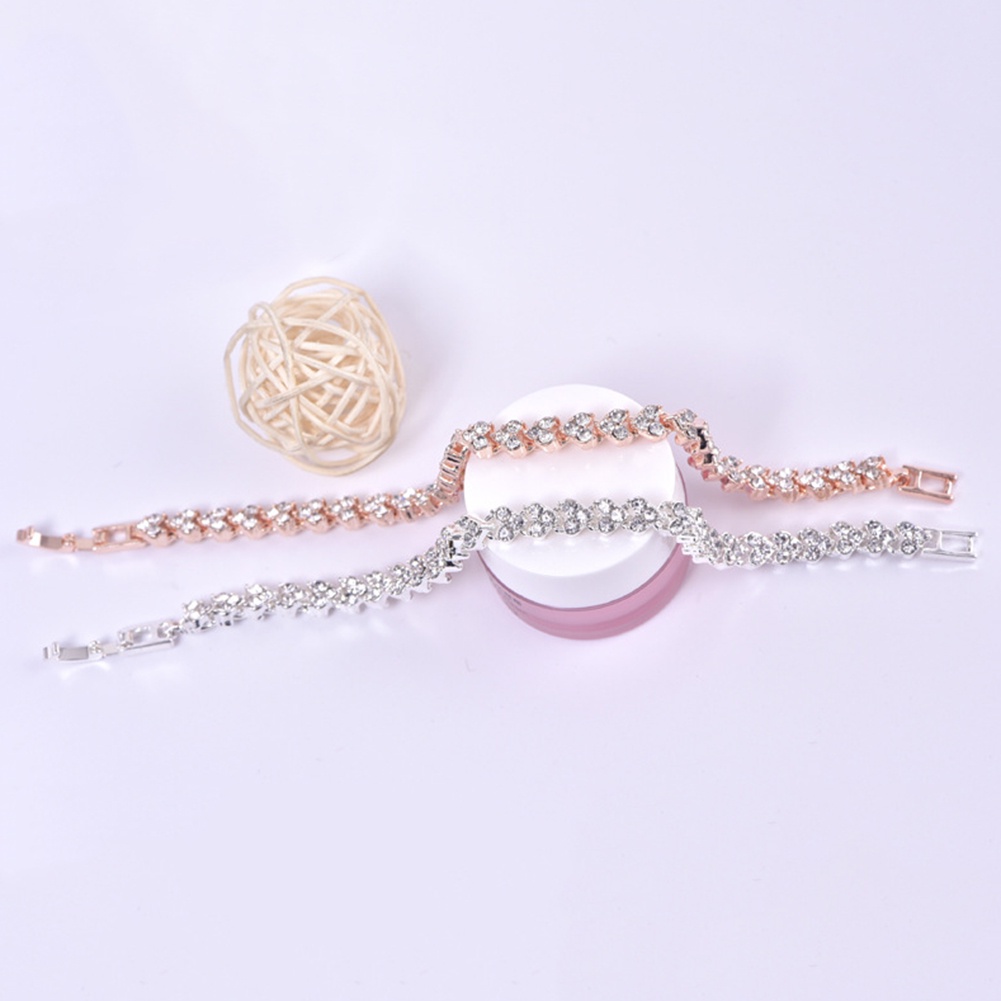 Hu Hu Hu Hu Hu Alat Bantu Pasang Kacamata♡ Gelang Bangle Adjustable Hias Berlian Imitasi Untuk Wanita