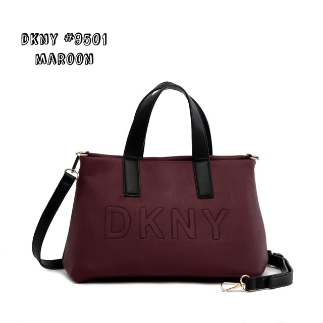 

DKNY Debossed Logo extra space #9501