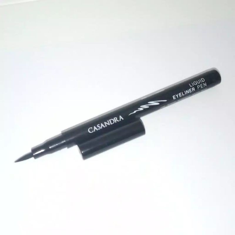 Casandra Eyeliner Pen liquid