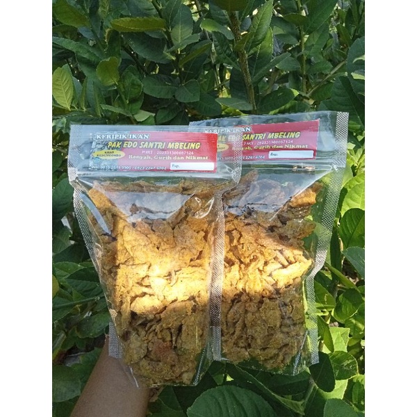 

BABY FISH CRISPY/KRIPIK IKAN SANTRI MBELING PETEK CRISPY 100GR KHAS KEDUNGOMBO