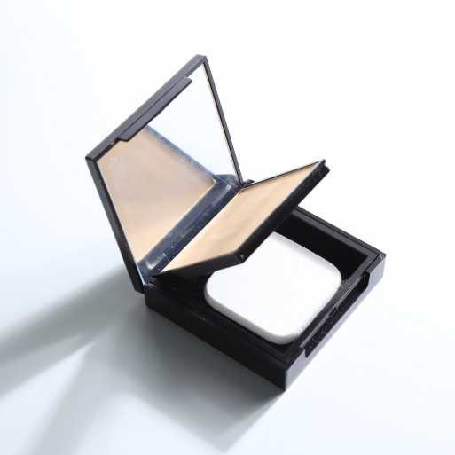 LOOKE Holy Perfecting Pressed Powder