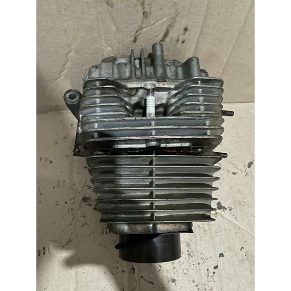 blok kop Tiger Revo kosongan