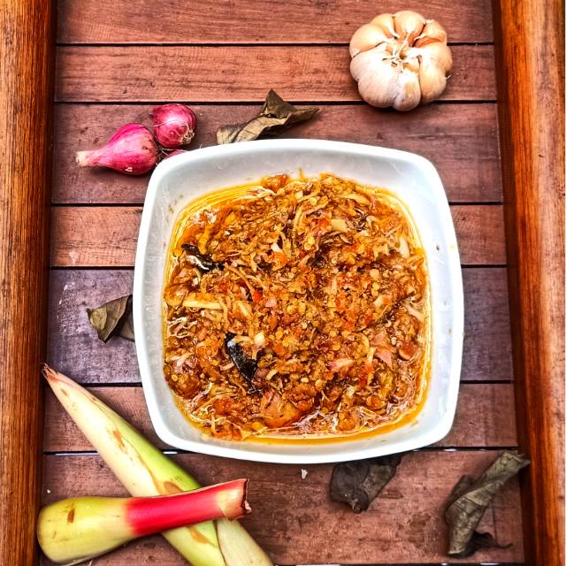 

Sambal Teri Kecombrang , Sambal Bawang Pedas