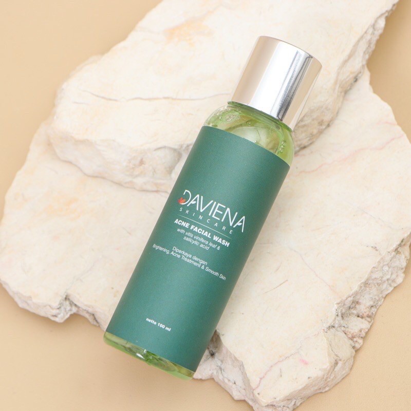 Facial wash pelicin acne