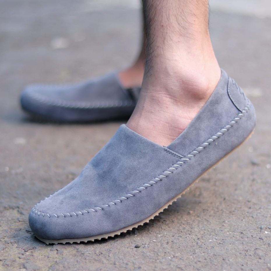 MOLK|Sepatu Casual Slip On Pria Terbaru 2021 Selop Santai Laki Laki Fashion Simple Kekinian