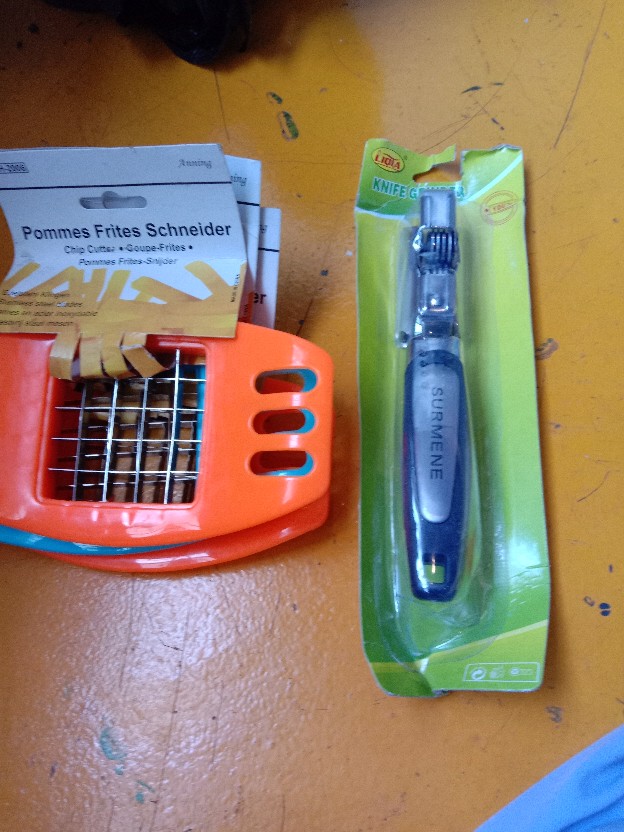 Pemotong Kentang Manual Bentuk Stick