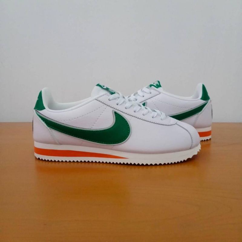 Nike Cortez Stranger Things Hawkins