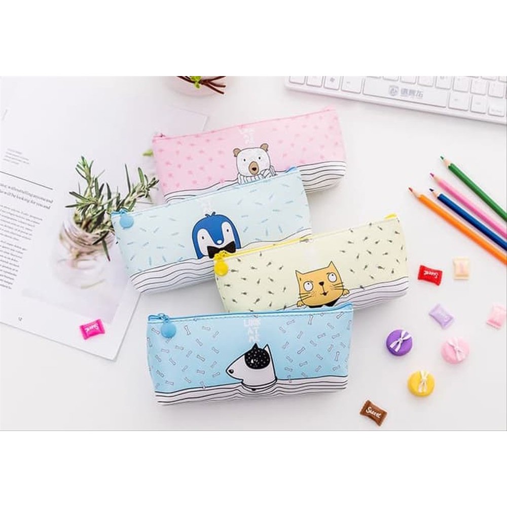 

TP001 Tempat Pensil Lucu Look At me