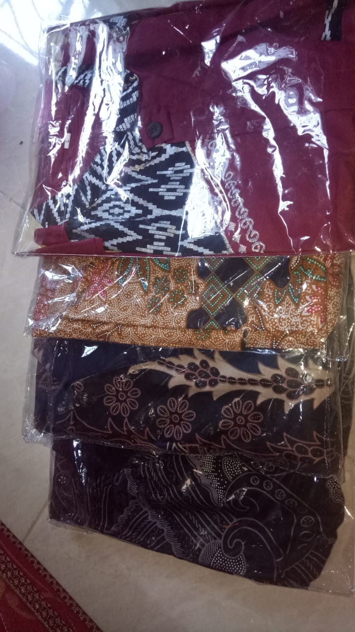 Kemeja Batik Pekalongan Truntum Mahkota