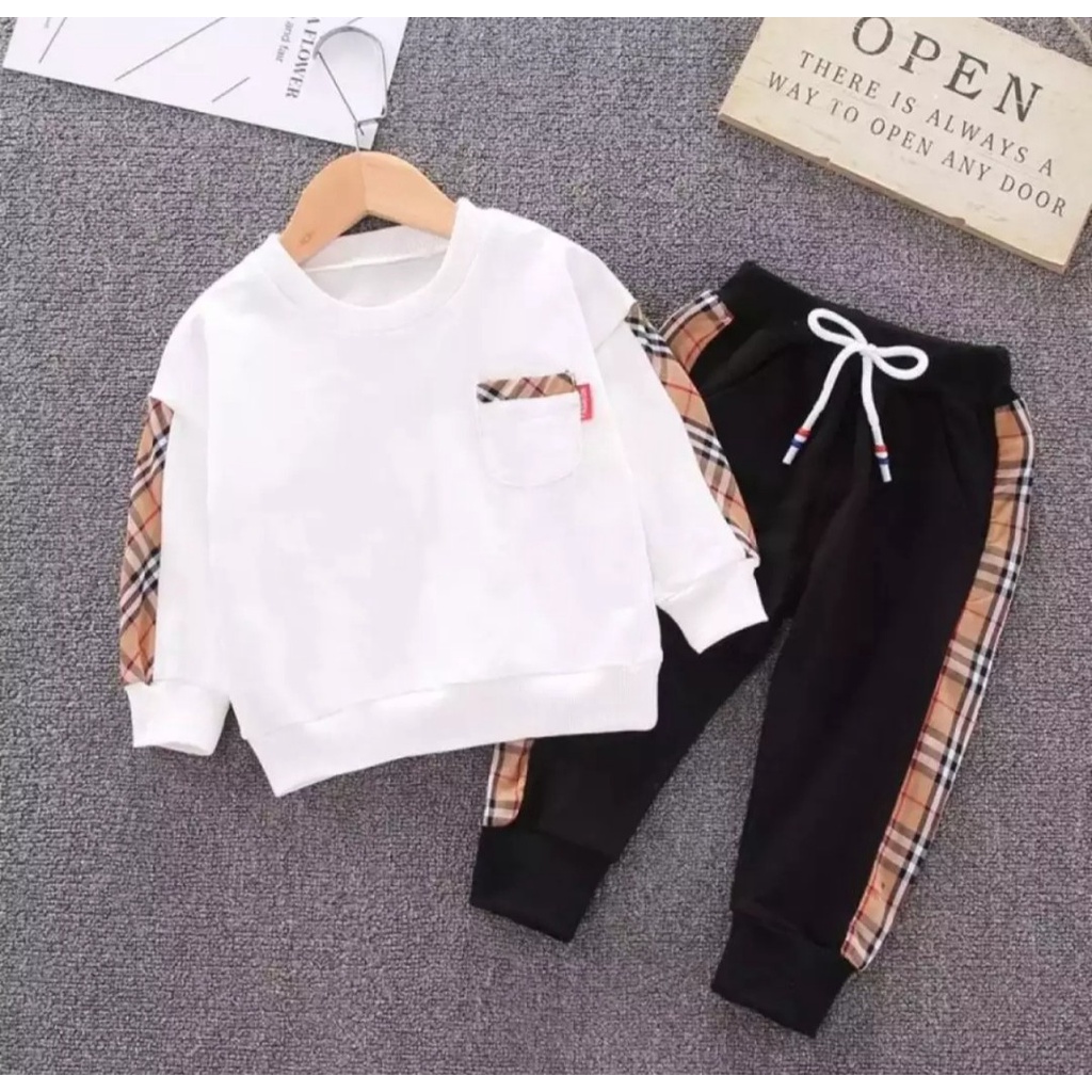 STELAN CREWNECK BURBERRY 1-6 TAHUN/STELAN BURBERRY ANAK CREWNECK
