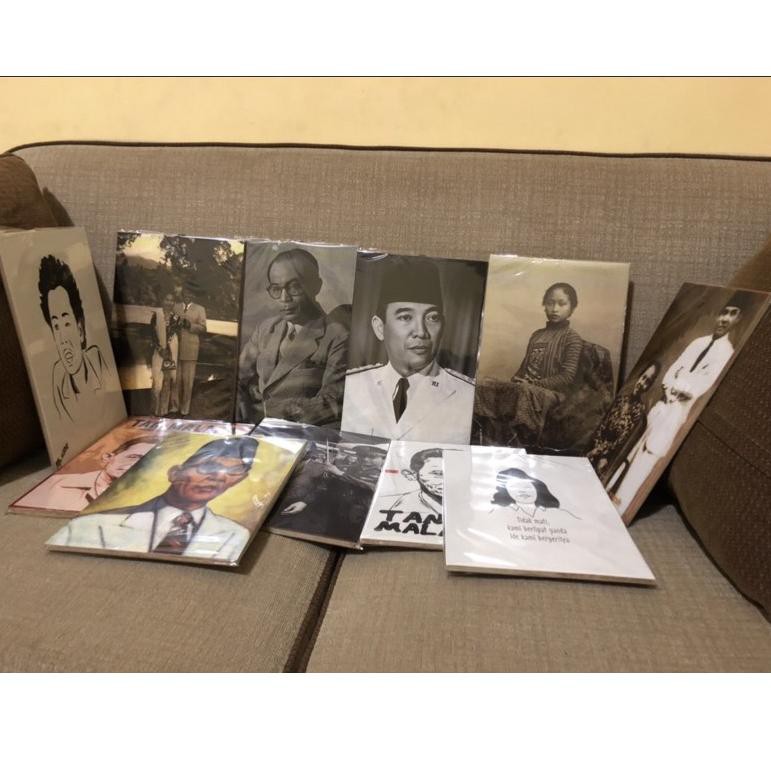 

(COD) papan poster kategori pahlawan indonesia aesthetic (ART. M8118)