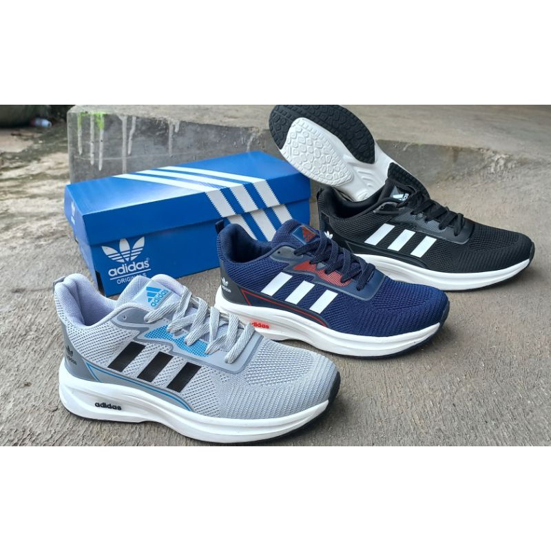 sepatu runing pria adidas