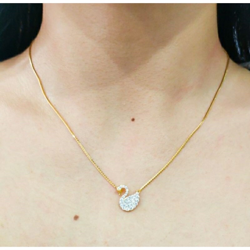 Kalung model swan permata putih emas asli
