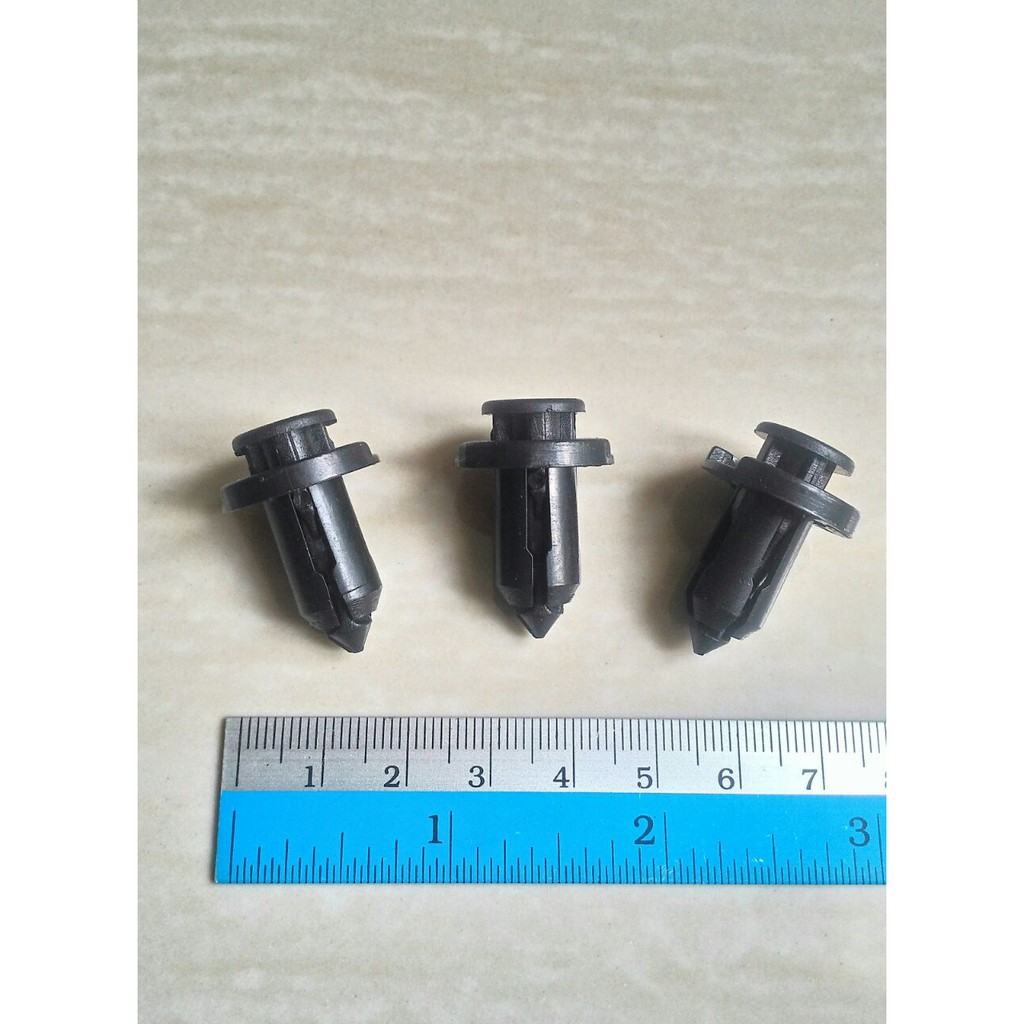 Kancing klip bemper mobil Honda Jazz ( L ) - KBH02