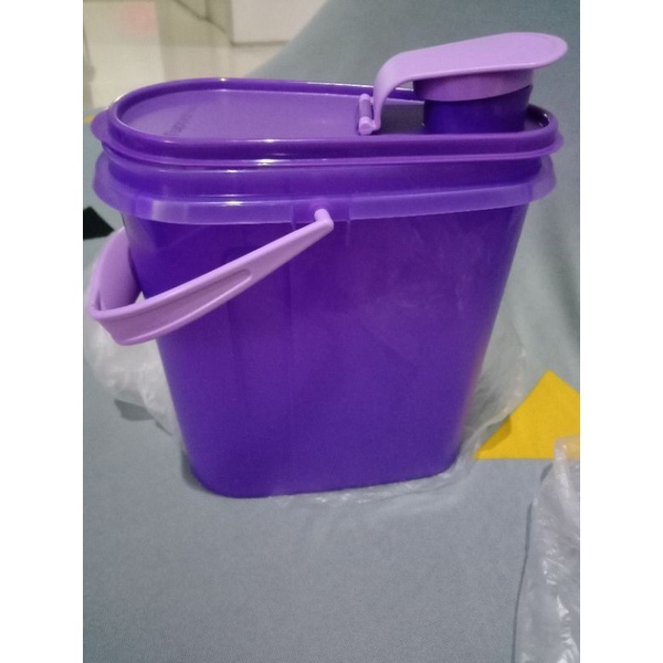 tupperware water jug ungu