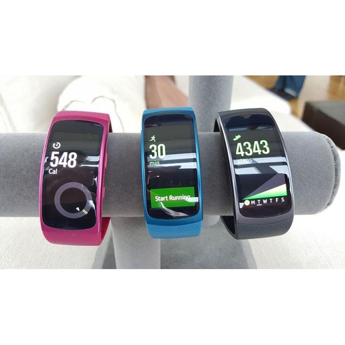 Samsung Gear Fit 2 Pro Smartwatch