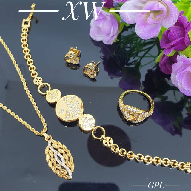 Perhiasan set lapis emas gold