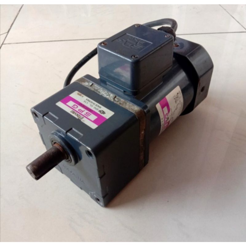 Induction motor gearhead gearbox 3phase 200W 220V ratio 1:60 SPG motor