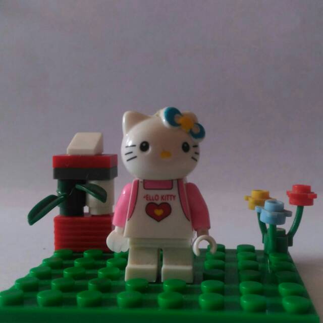 Lele brick hello kitty