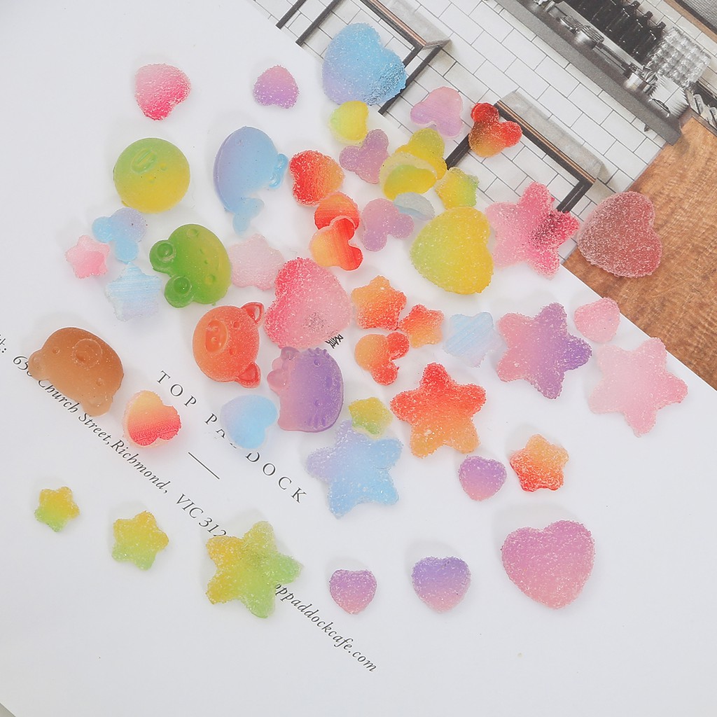 CHARMS 20 / 40pcs / Set Charm Cabochon Bentuk Hati / Bintang / Permen Bahan Resin Multiwarna Untuk Scrapbook Diy