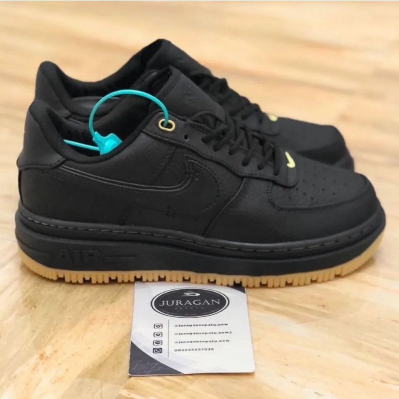 Nike Air Force 1 Luxe &quot;Black Gum&quot;