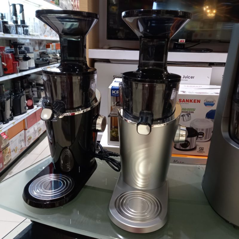Hurom slow juicer H-100 made in korea