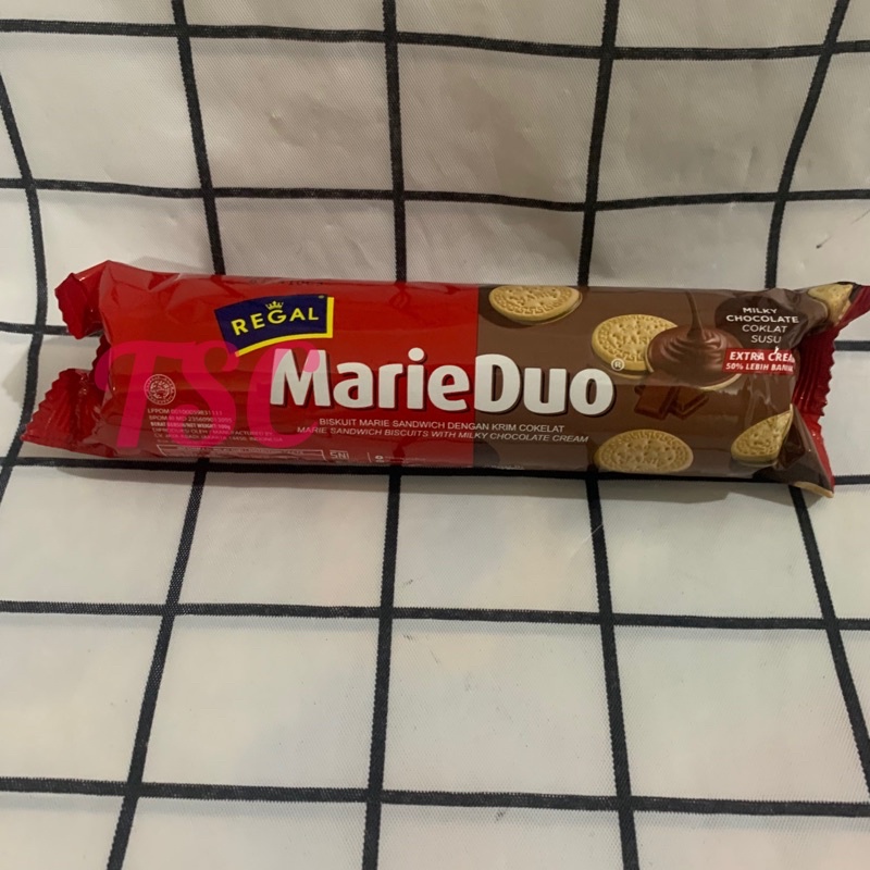 

Regal MarieDuo Chocolate 100gr / Biskuit Marie Sandwich dengan Krim Cokelat