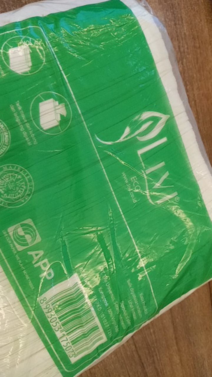 Tissue Tisu Tisue Livi Eco Facial Refill 554 Gram 600s & 150 Sheet X 2 Pcs (livi Ukuran Kecil)